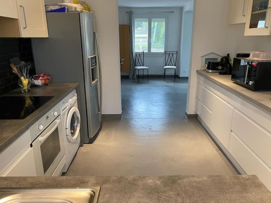 Maison Confortable Pour 10 Personnes Avec Jacuzzi Houlgate Exterior photo